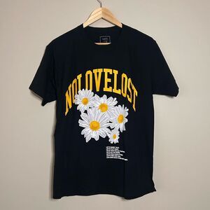 Rue 21 Nolovelost Daisey Graphic Tee Shirt Size Medium